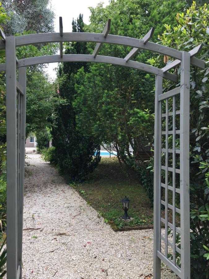 Les Suites De L'Alvertonne Arvert Luaran gambar